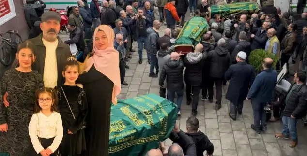 Rize, Strasbourg'da Hayatını Kaybeden Kız Kardeşlere Duygusal Bir Veda Törünü Gerçekleştirdi