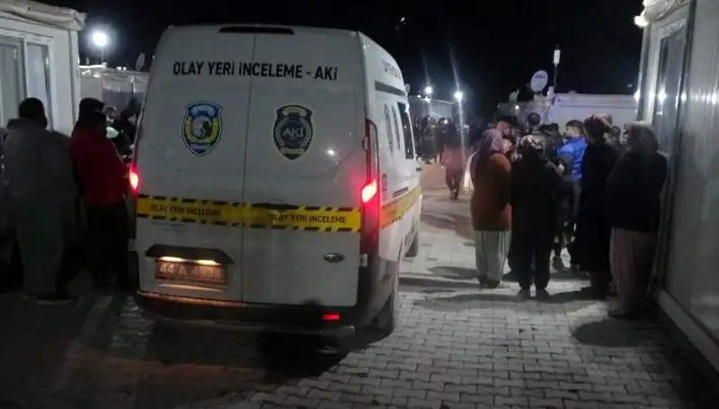 Husumetlilerin Silahlı Kavgası: Bir Hayat Kaybı ve İki Yaralı
