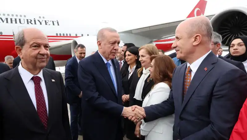 Cumhurbaşkanı Erdoğan’ın KKTC Ziyareti: Rum Yönetiminde Endişe ve Tepkiler Yükseliyor