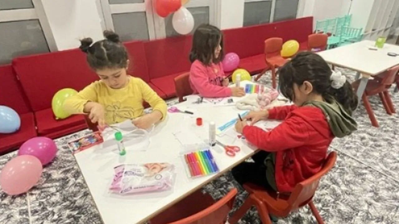 MEB’den Evde ve Hastanede Eğitim: 11 Bin Öğrenci Faydalanıyor