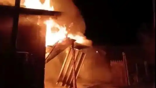 Karabük'te İki Ev Alev Alev Yandı: Sebep ve Sonuç Korkutuyor!