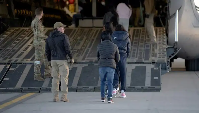 Kosova, ABD'den Sınır Dışı Edilen Göçmenleri Ülkesine Almayı Teklif Etti