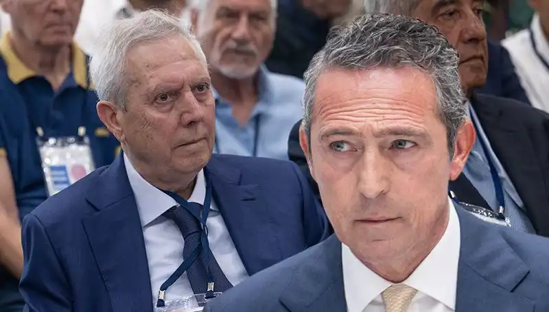 Fenerbahçe Divan Kurulu'nda Şok Gelişme: Aziz Yıldırım Adaylığını Açıkladı!
