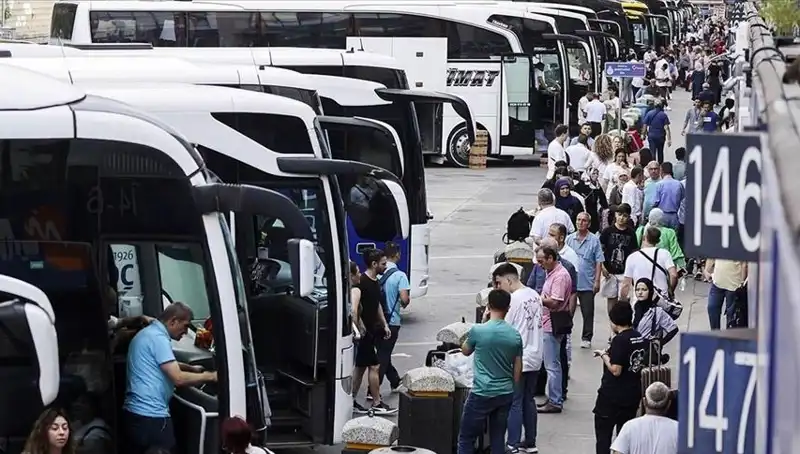 Geçen Yıl İstanbul'dan Ayrılanların Sayısı Şaşırttı: 369 Bin Kişi!