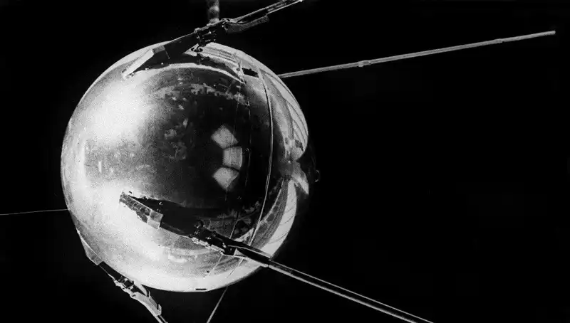1972'de Fırlatılan Eski Sovyet Uzay Aracı Kontrolsüz Olarak Dünya'ya Düşecek