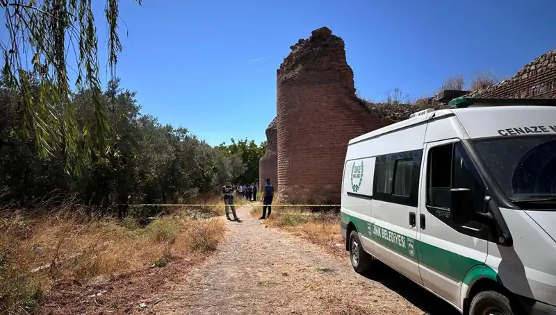 Bursa’nın Tarihi Surunda Tüyler Ürperten Ceset Bulundu
